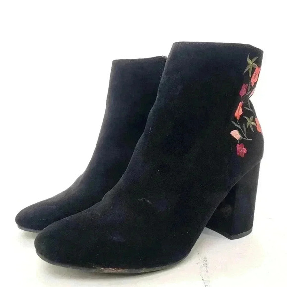 Floral Suede Chunky Block Heel Shootie Booties - 9 - Picture 7 of 11